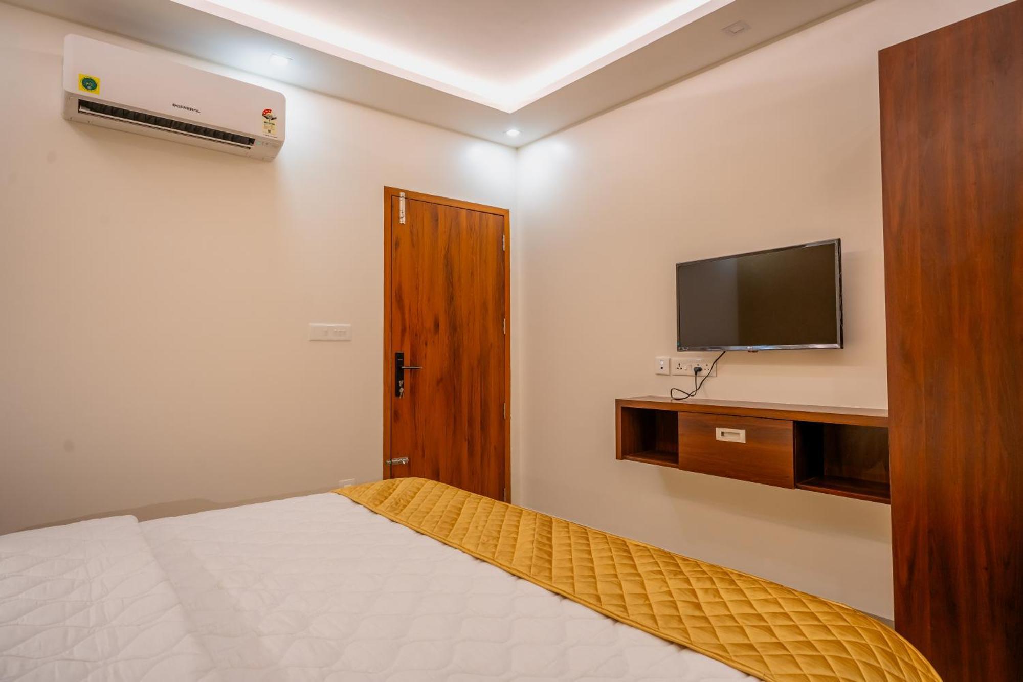Metro Residency Otel Tirur Dış mekan fotoğraf