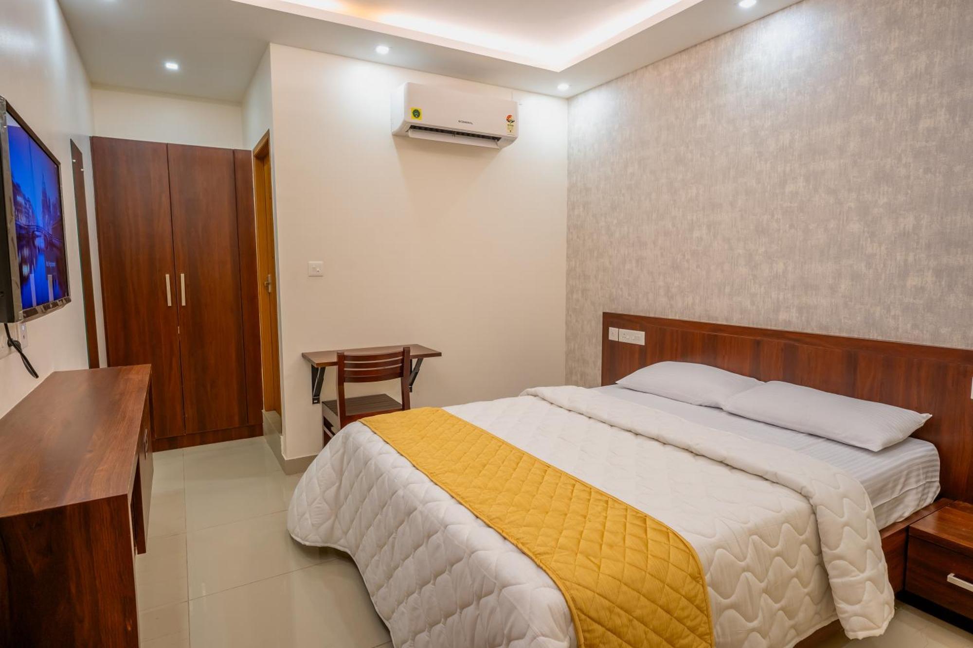 Metro Residency Otel Tirur Dış mekan fotoğraf